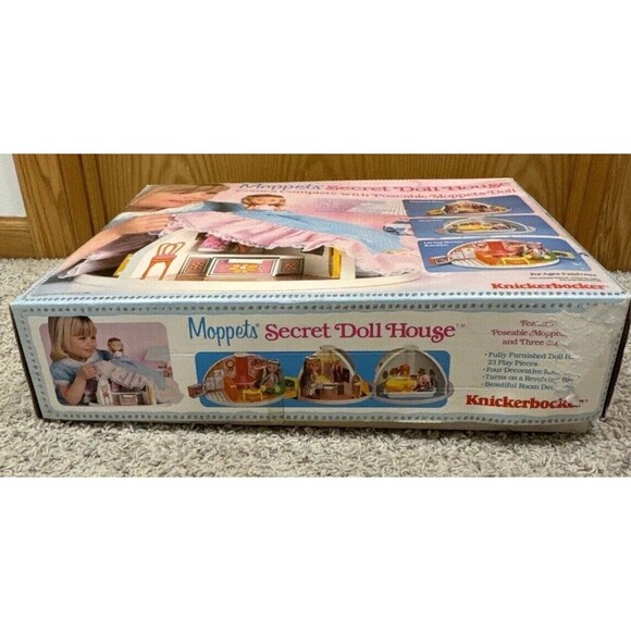 NEW & COMPLETE Knickerbocker Moppets Secret Doll House 1980 Mint Condition Rare - Picture 5 of 16